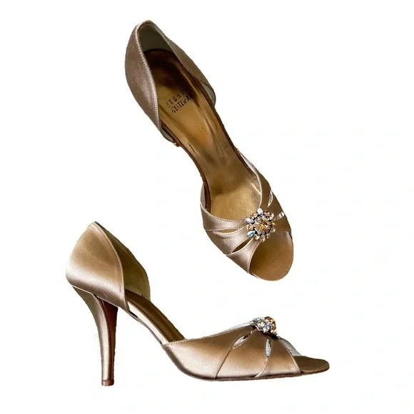 Stuart Weitzman Goodlife D’Orsay Jeweled Satin Open Toe Heel Pumps Sz Gold 8.5M