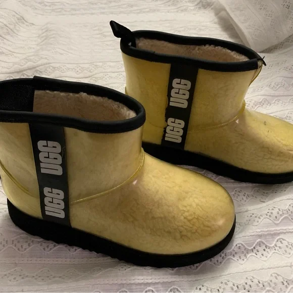 UGG Kids Red Rain Boots size 2