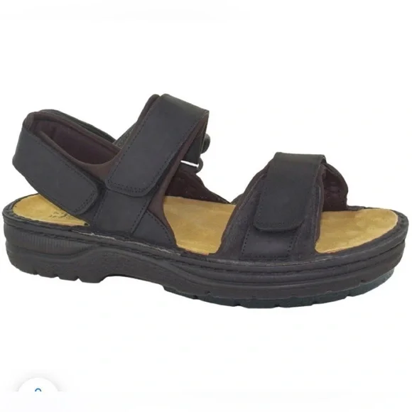 Naot Men's Arthur backstrap sandal in black nubuck leather 42 (9 US)
