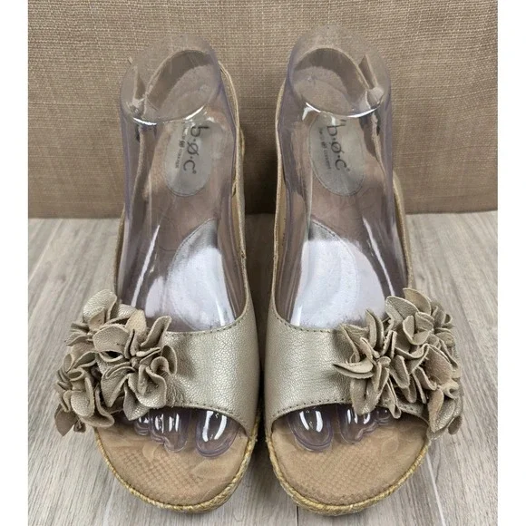 BOC Born Gold Floral Peep Toe Leather Platform Wedge Slingback Sandals Size 9