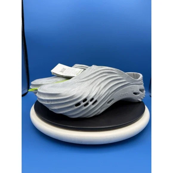Crocs Echo Wave Mens Size 12 Watercolor Marbled Gray Slip On Clog Sandals Shoes