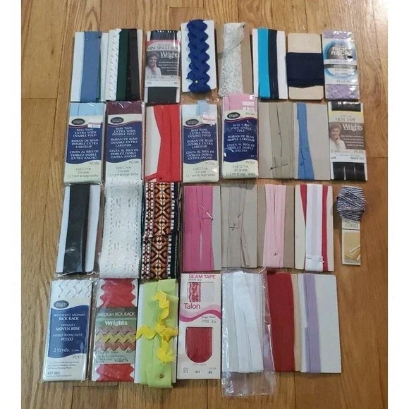 Lot of Vintage Sewing Notions Lace‎ Bias Tape Quilt Binding Rick Rack