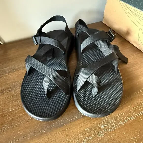 NWT Chaco Men’s Z2 Classic Black Outdoor Hiking Sandals-‎ Size 13M
