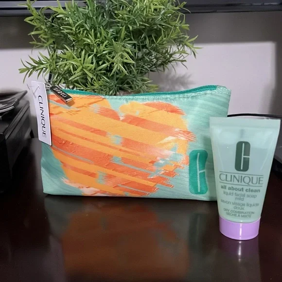 Clinique’s All About Clean & New Cosmetic.🌿🆕🌿