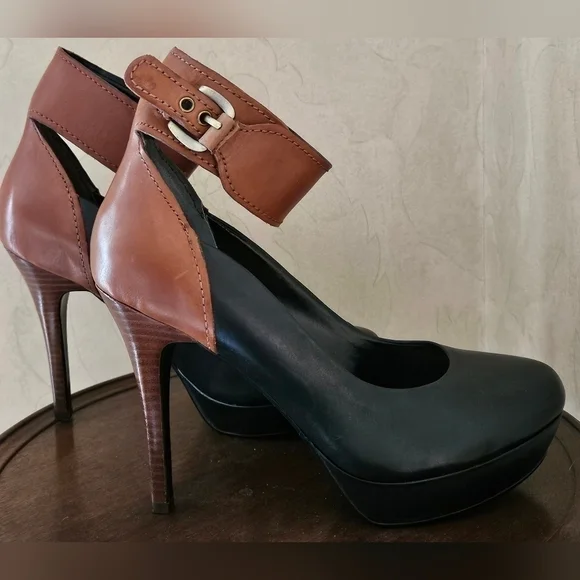 Guess Genuine Leather Black & Tan Ankle Buckle Platform Wood Heels-9M