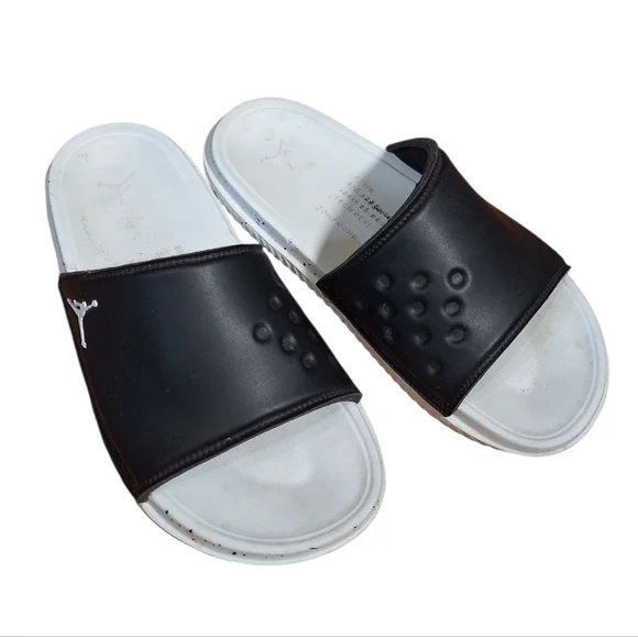 Jordan Black & White Slide Sandals Men's 9 Summer Beach Weekends College Prep