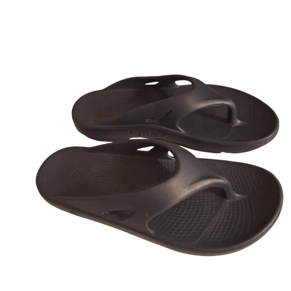 Hurley Men's Injection Flip-Flop Sandals Size 10 Navy Blue Beach Vacation Boat