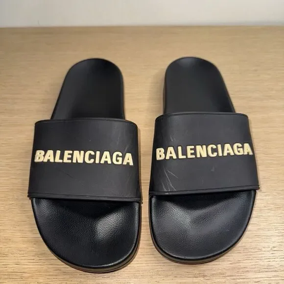Balenciaga Pool Slides Sandals Men’s Size 8 US / 41 EU Black Rubber Logo