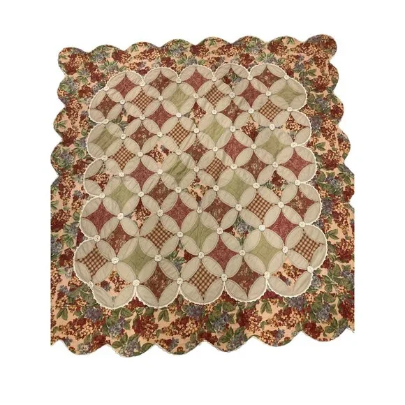 Vintage Handstiched Cathedral Window Floral Scalloped Edge Crochet Rosette Quilt