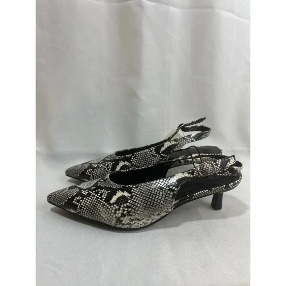 A New Day Womens Snakeskin Print Pointed Toe Slingback Kitten Heels Size 6.5