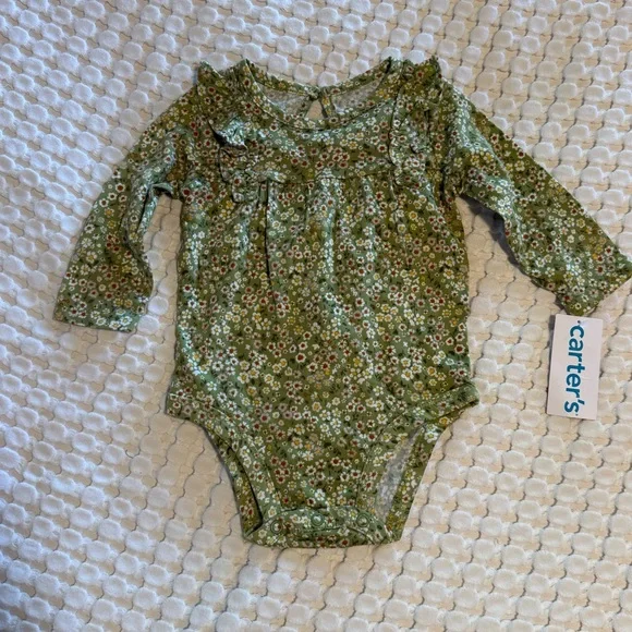 NWT carters‎ long sleeve floral onesie 6m