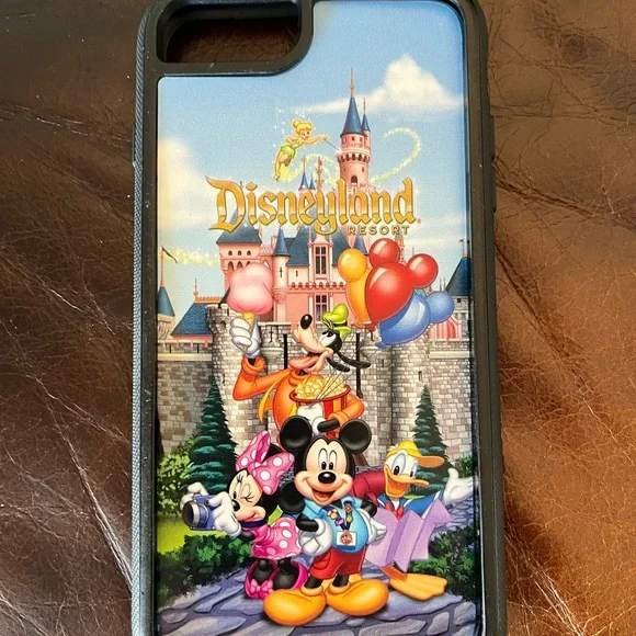 Disneyland D-tech phone case 6 1/2 X 3 1/2