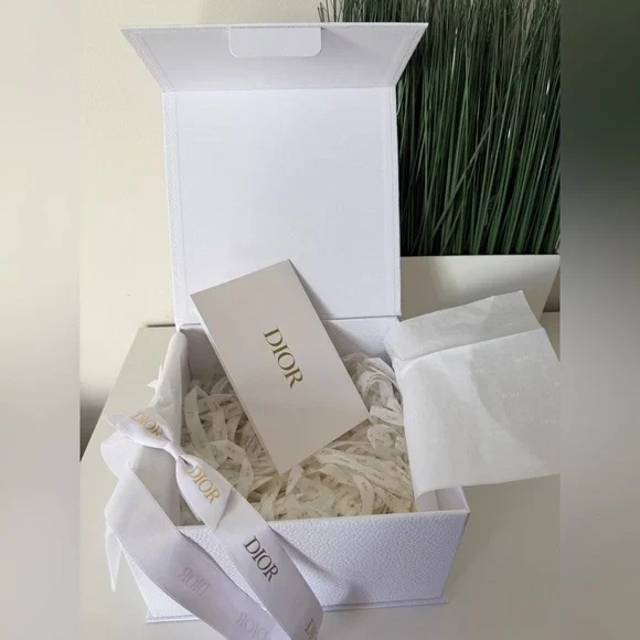 Dior Luxury Gift Box Set White Textured Presentation Box w/ Ribbon & Card New