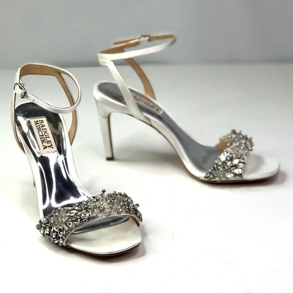 Badgley Mischka Rider beaded ankle strap heels wedding prom formal 5.5