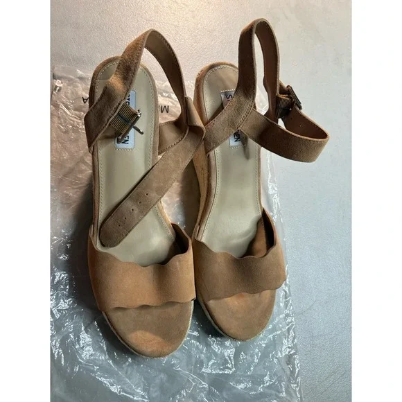 Brand New Steve‎ Madden Camel Suede Brown Heels