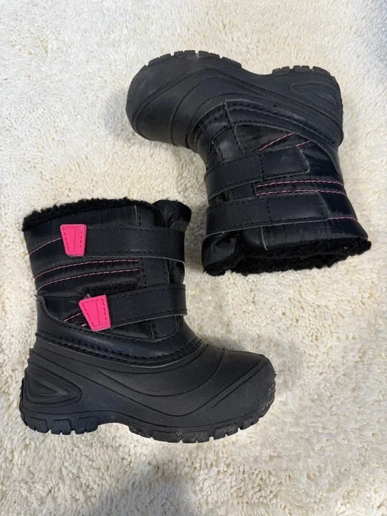 Kids Black Winter Snow Boots with Pink Accents toddler size 7