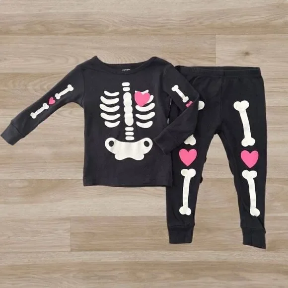Carter's Baby Girl Glow in the Dark Skeleton Pajamas 18 months