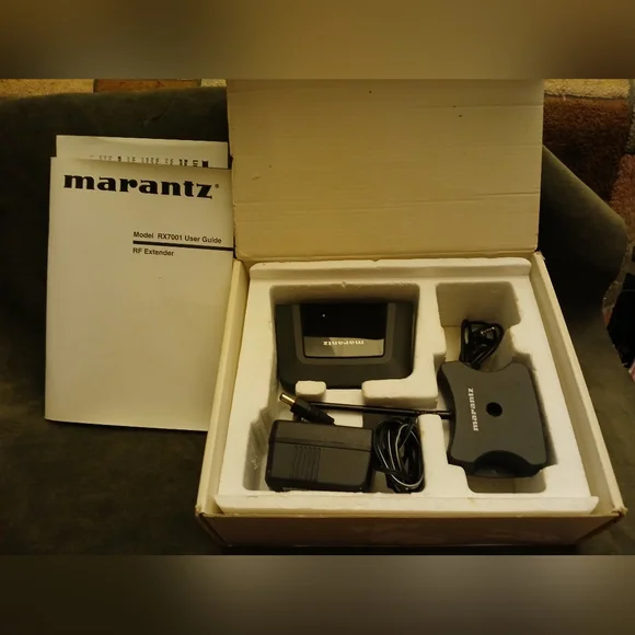Marantz RF Extender Kit in Black RX7001.