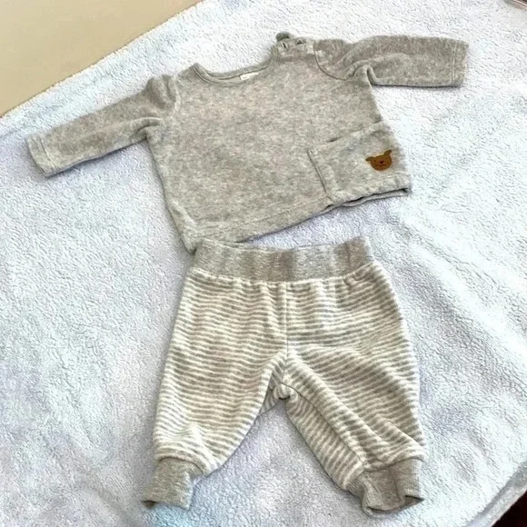 Carter’s set