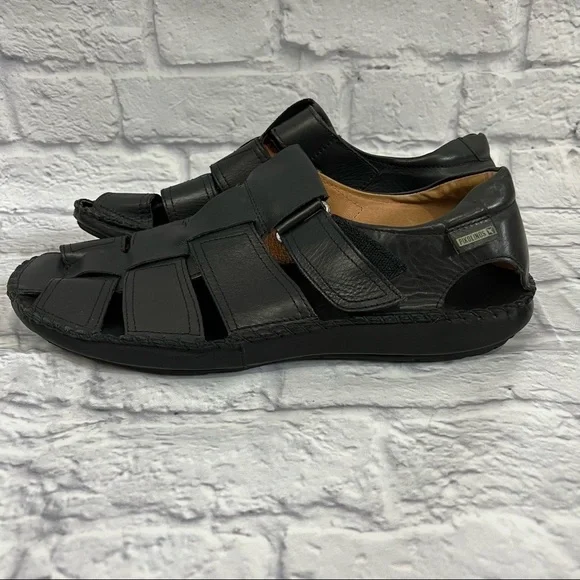 Pikolinos Tarifa leather mens sandals 12.5 Velcro closure