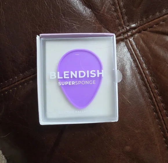 BLENDISH BY SuperSponge Silicone Makeup Sponge - Purple