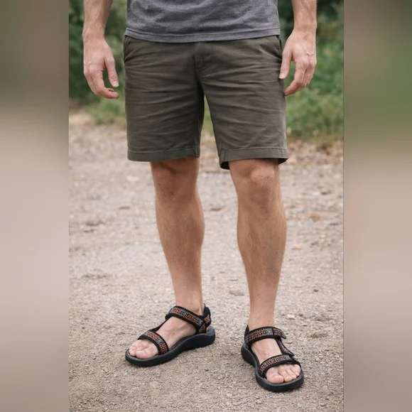 Teva Hurricane Aztec Print sz W11 and men's sz. 9