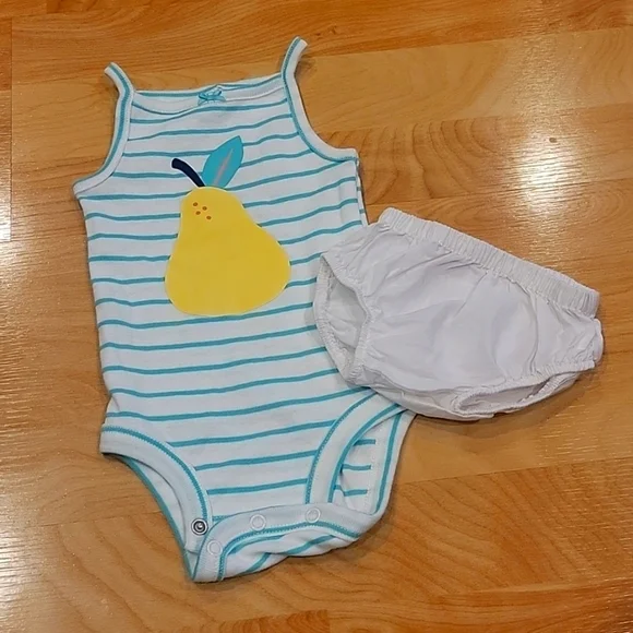 Carter's Summer baby bundle size 3 months