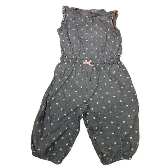 Carter's romper 3-6 months