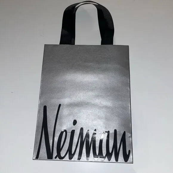 Neiman Marcus Empty Paper Grey Silver Shopping Bag Black Handles 9 x 7 x 4