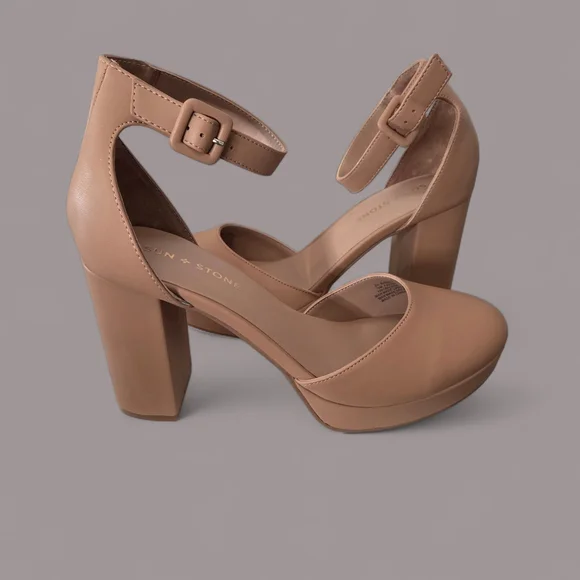 Sun + Stone Tan Block Heel Platform Ankle Straps Size 10