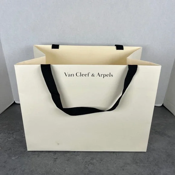 Van Cleef & Arpels‎ Cream Shopping Bag with Black Ribbon Handles Luxury Jewelry
