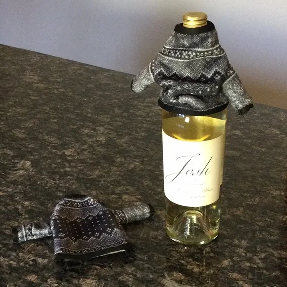 Handcrafted Wine Cozy 🍾