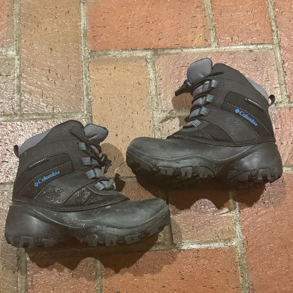 Columbia Black Snowboots 12‎