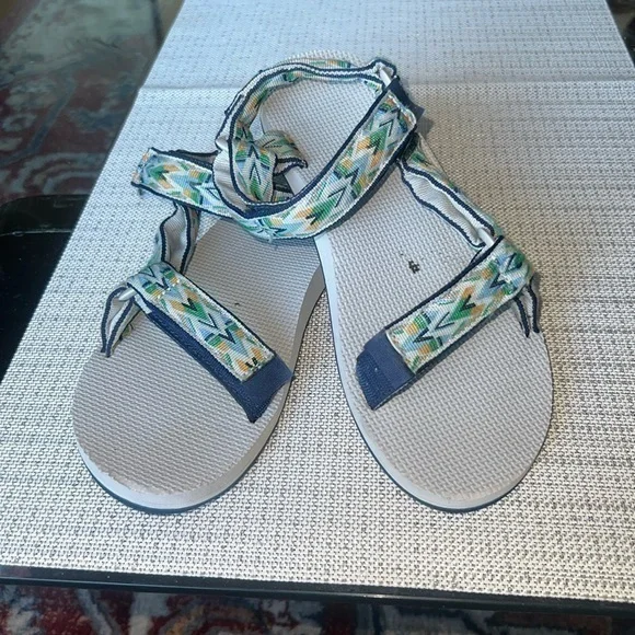 Teva men’s sandals , adjustable straps, size US 9