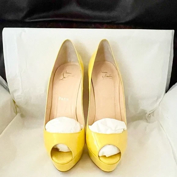 Christian Louboutin ladypeep 140 glossy patent leather yellow peeptoe pumps 38.5