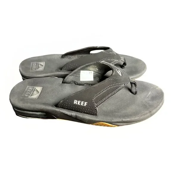 Reef Fanning Sandal Men’s 9 Charcoal Black With Bottle Opener‎