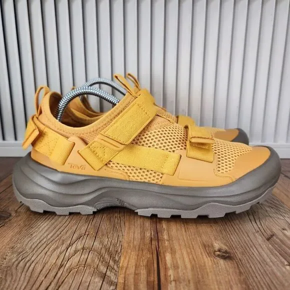 Teva Outflow Universal Sport Sunflower Mens Sz 9 Water Shoes Hiking Sandals NEW
