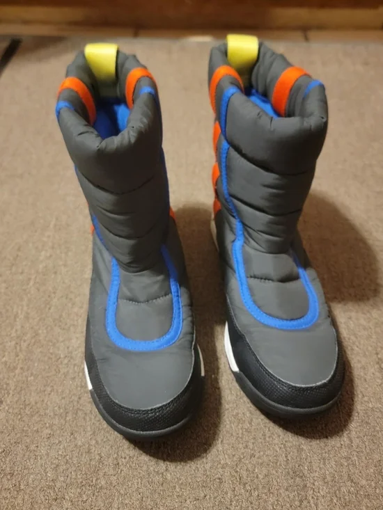Sorel Kids Size 6 big boys Grey Boots winter, waterproof ,