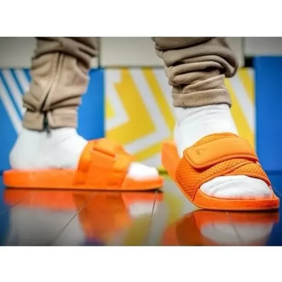 PHARRELL WILLIAMS REIMAGINES ADIDAS ADILETTE BOOST SLIDE HERZOGENAURACH Size 11