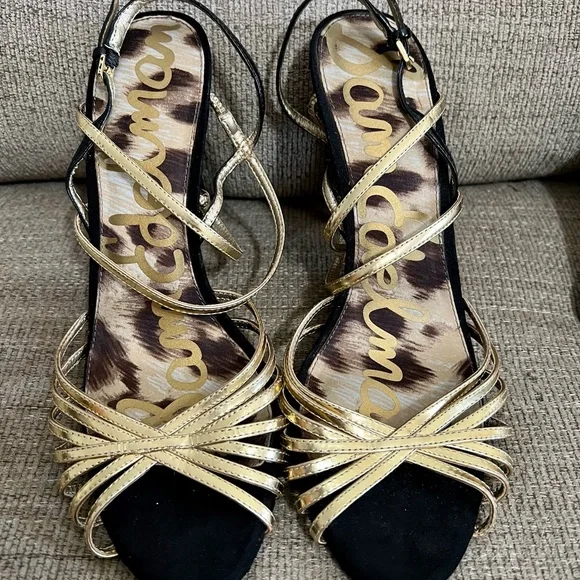 Sam Edelman The Harlette Gold and Black Strappy Heel‎ size 9