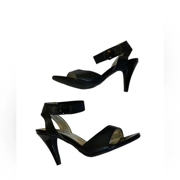 Coach and Four Black Heels