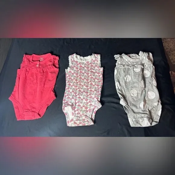 3 Build a Bundle Carters Onesie Rompers EPC Size 12 Months