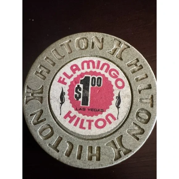 FLAMINGO HILTON CASINO LAS VEGAS NEVADA $1 CHIP 1975 VINTAGE