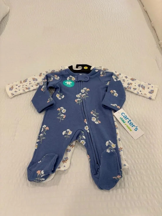 NWT‎ Carters Blue Floral Footed zip up One-Piece Set (2-Pack)
