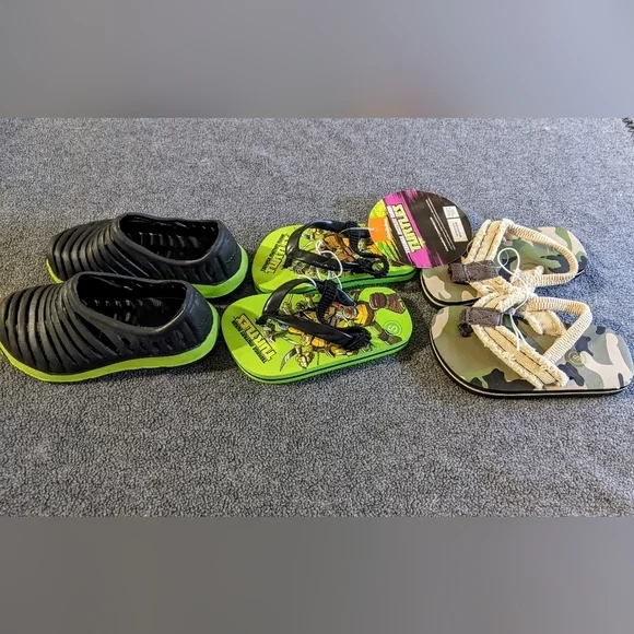Boys sandals‎ flip flops Ninja Turtle camo water shoes Sz Small 5-6
