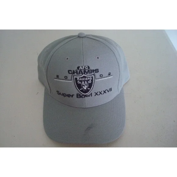 RAIDERS SUPER BOWL CHAMPS      Strapback BEACH GOLF DEADSTOCK HAT CAP VINTAGE H2