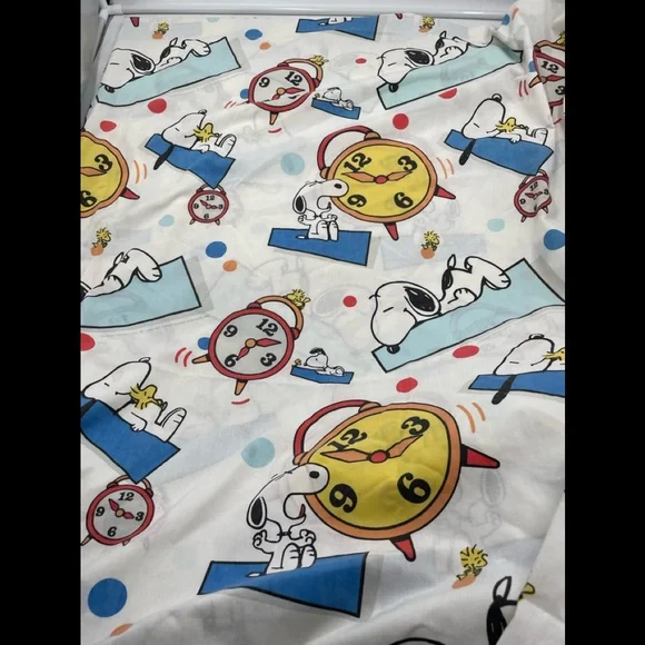 Rare 1960s vintage  Peanuts Twin Flat Sheet Snoopy