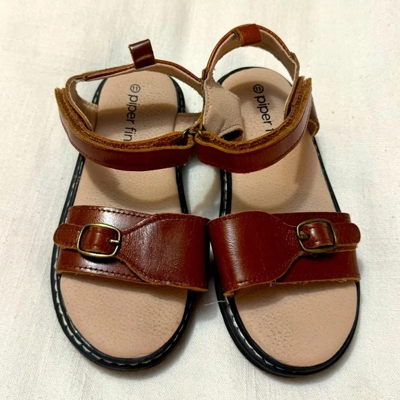 Piper Finn | Lug Soled Sandal in Cognac | 11