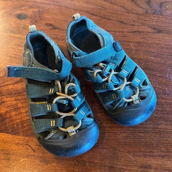 Keen Newport H2 Kids Teal Tan Waterproof Sport Sandals Hiking Shoes- sz 11