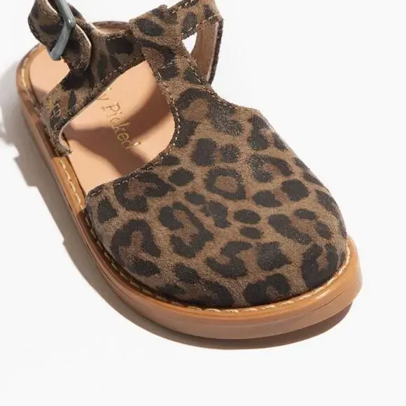 Freshly Picked Leopard Newport Clog sandals toddler sz 6 girls shoes